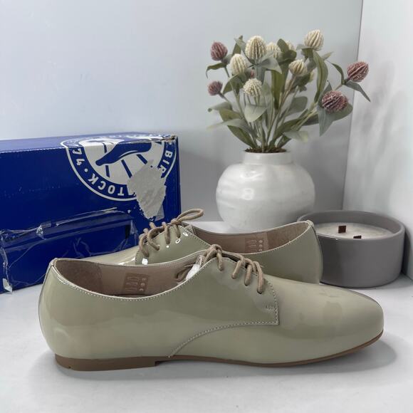 Birkenstock Saunders Patent Leather Clog Cloud Patent Women 9/Men 7 NWB Narrow - Picture 7 of 10